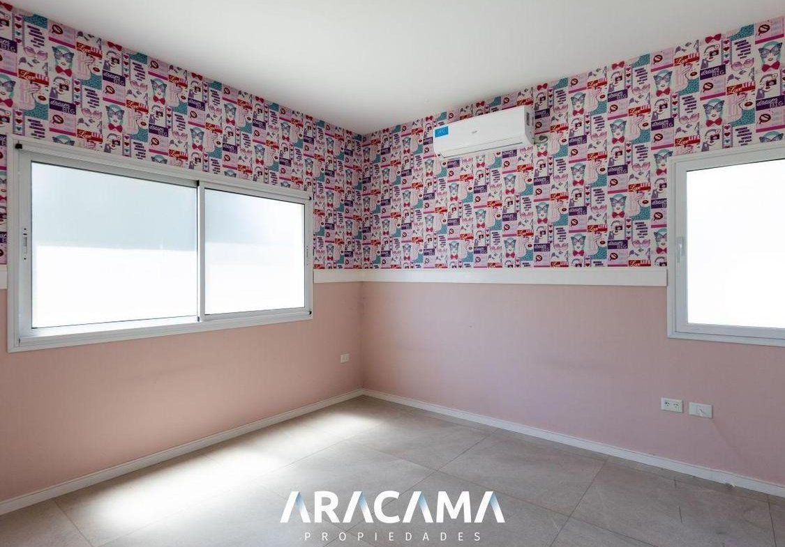 Casa en Venta en Saint Thomas Este Oeste – Canning