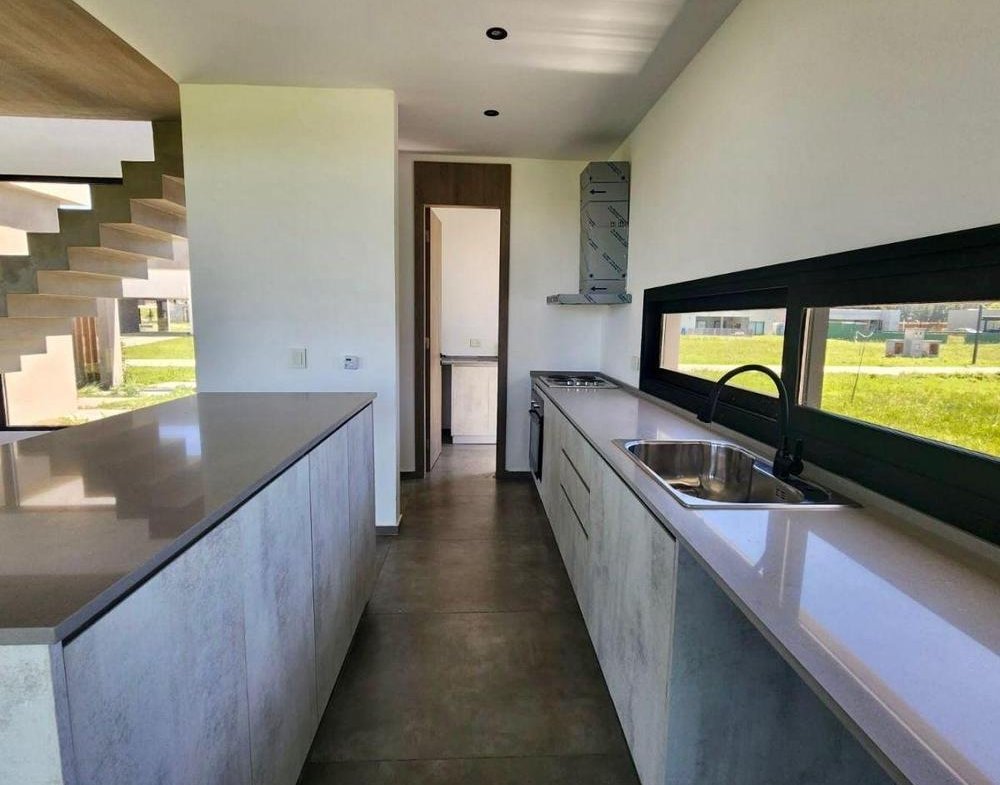 Casa en Venta en Lares de Canning – Canning