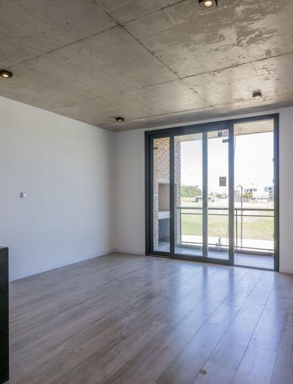 Departamento 2 ambientes en venta en Canning