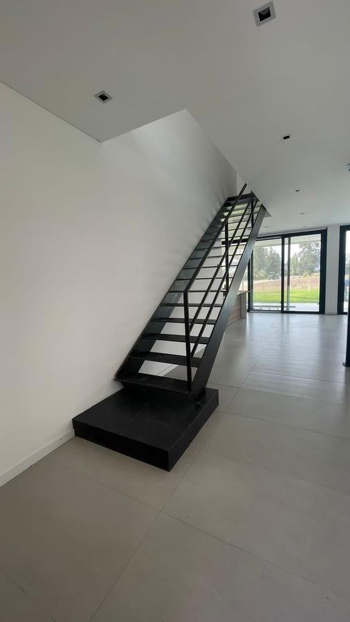 Casa en Venta en Saint Thomas Este Oeste – Canning