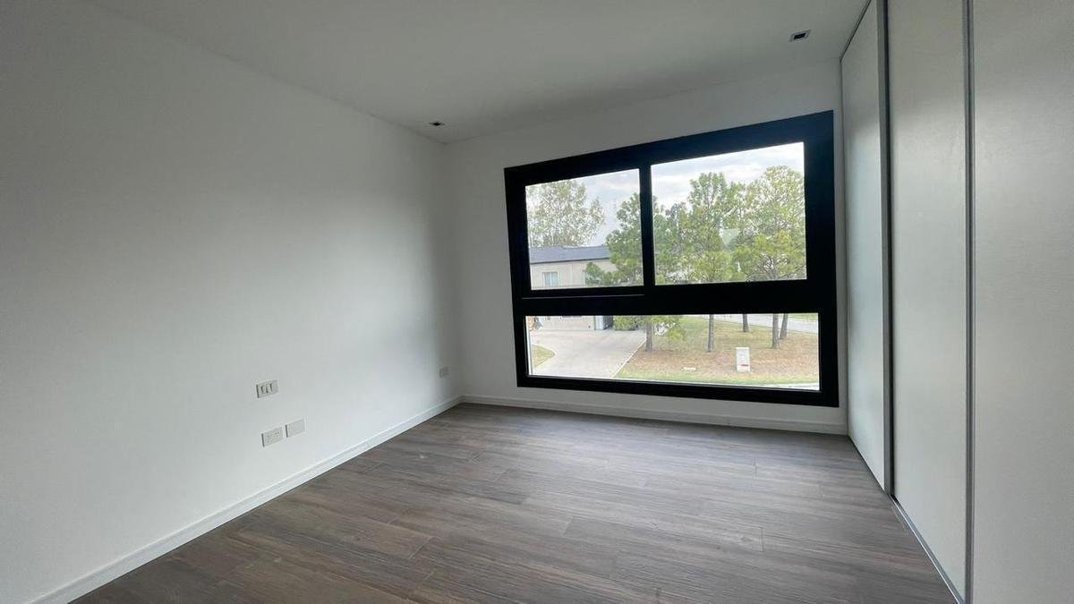 Casa en Venta en Saint Thomas Este Oeste – Canning