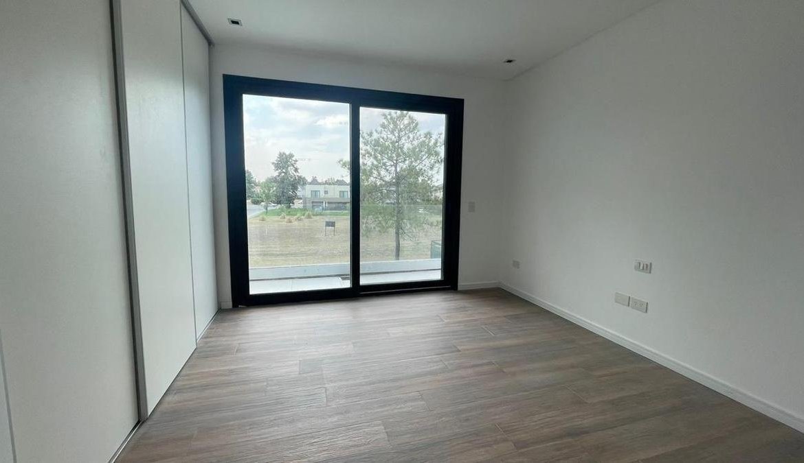 Casa en Venta en Saint Thomas Este Oeste – Canning