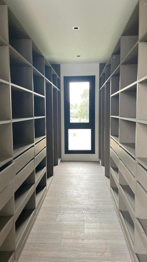 Casa en Venta en Saint Thomas Este Oeste – Canning