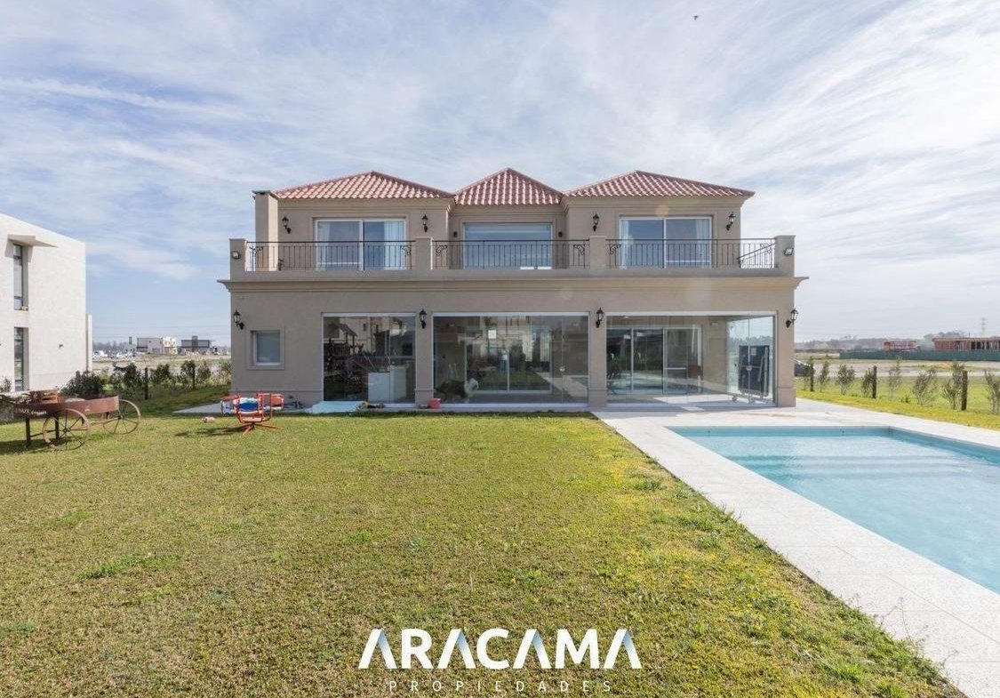 CASA en VENTA en La Providencia – Canning