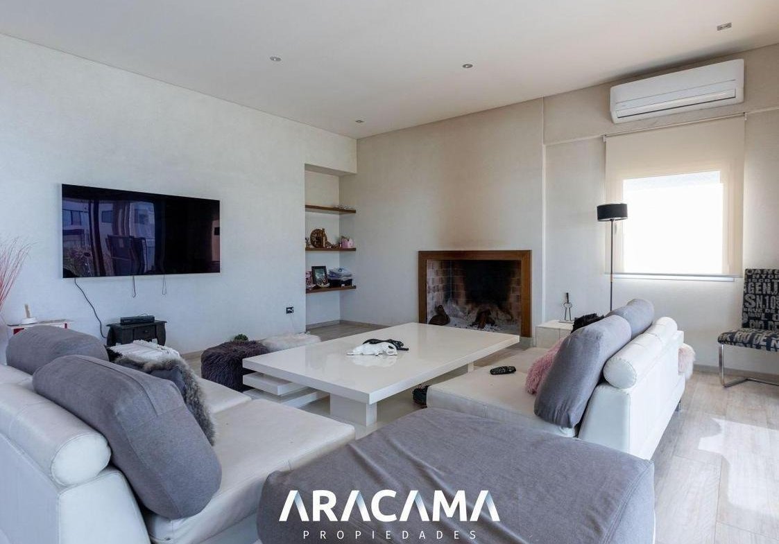 CASA en VENTA en La Providencia – Canning
