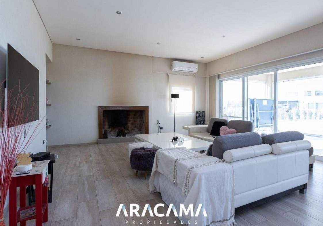 CASA en VENTA en La Providencia – Canning