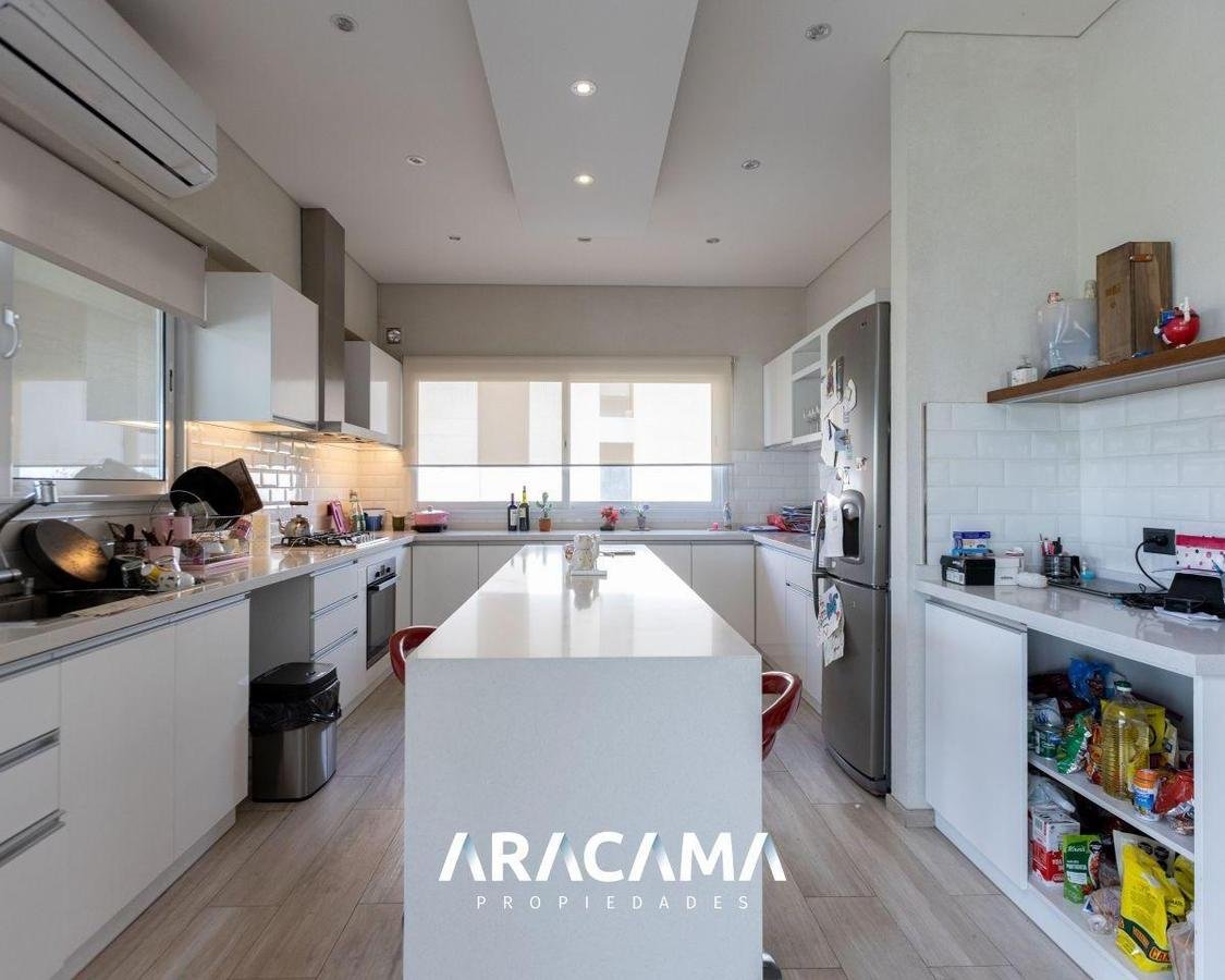 CASA en VENTA en La Providencia – Canning