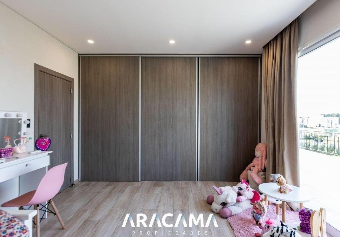 CASA en VENTA en La Providencia – Canning