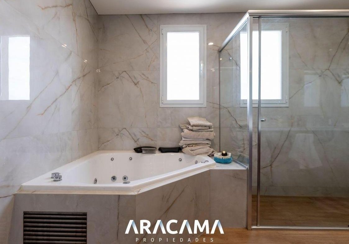 CASA en VENTA en La Providencia – Canning