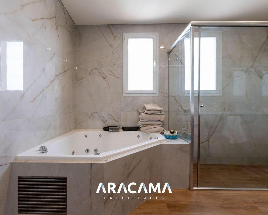 CASA en VENTA en La Providencia – Canning