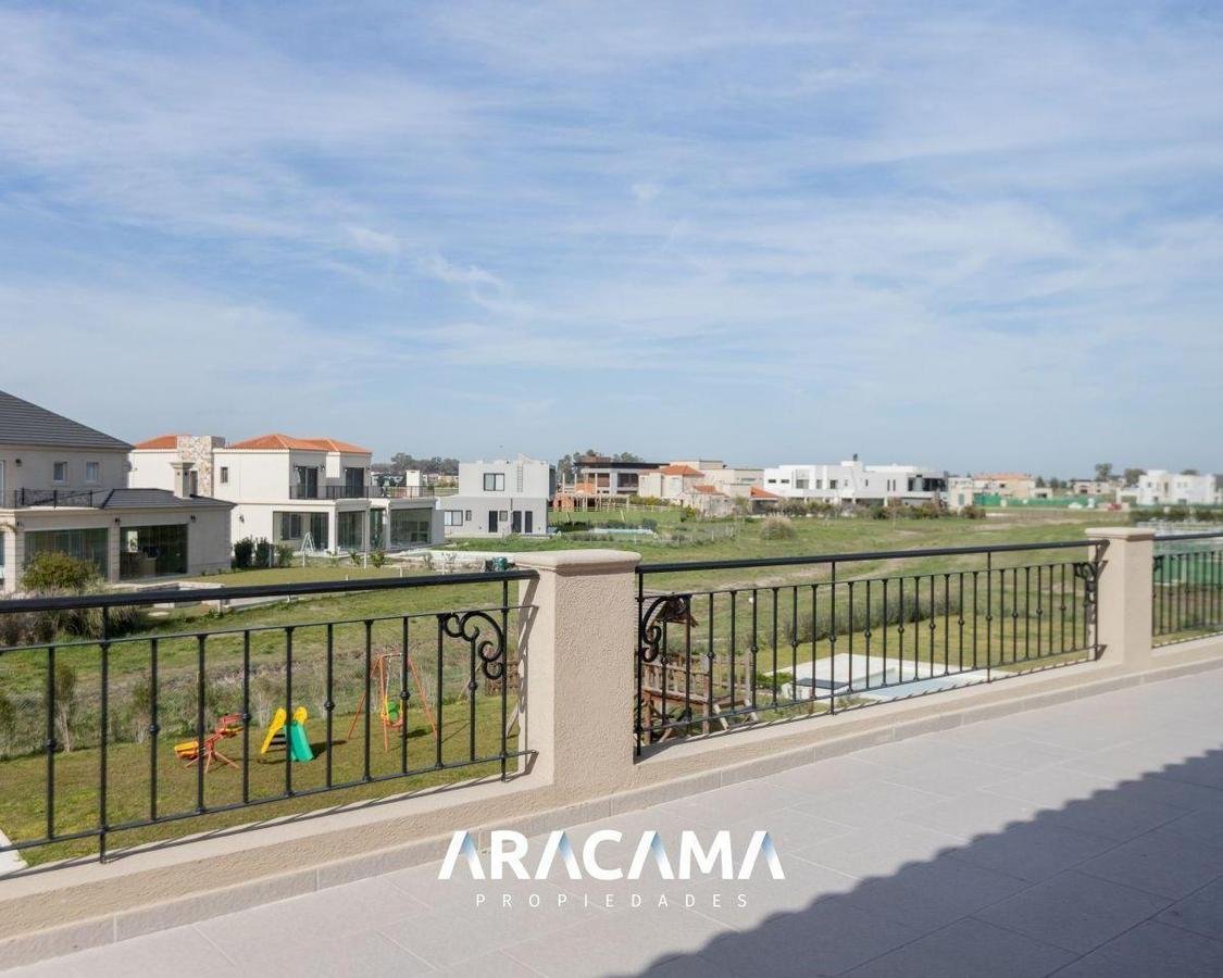 CASA en VENTA en La Providencia – Canning