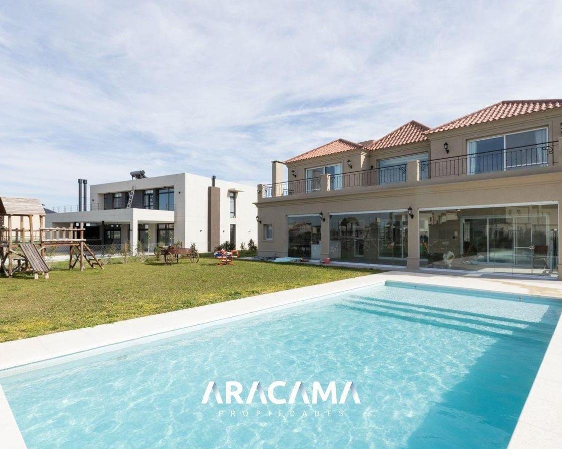 CASA en VENTA en La Providencia – Canning