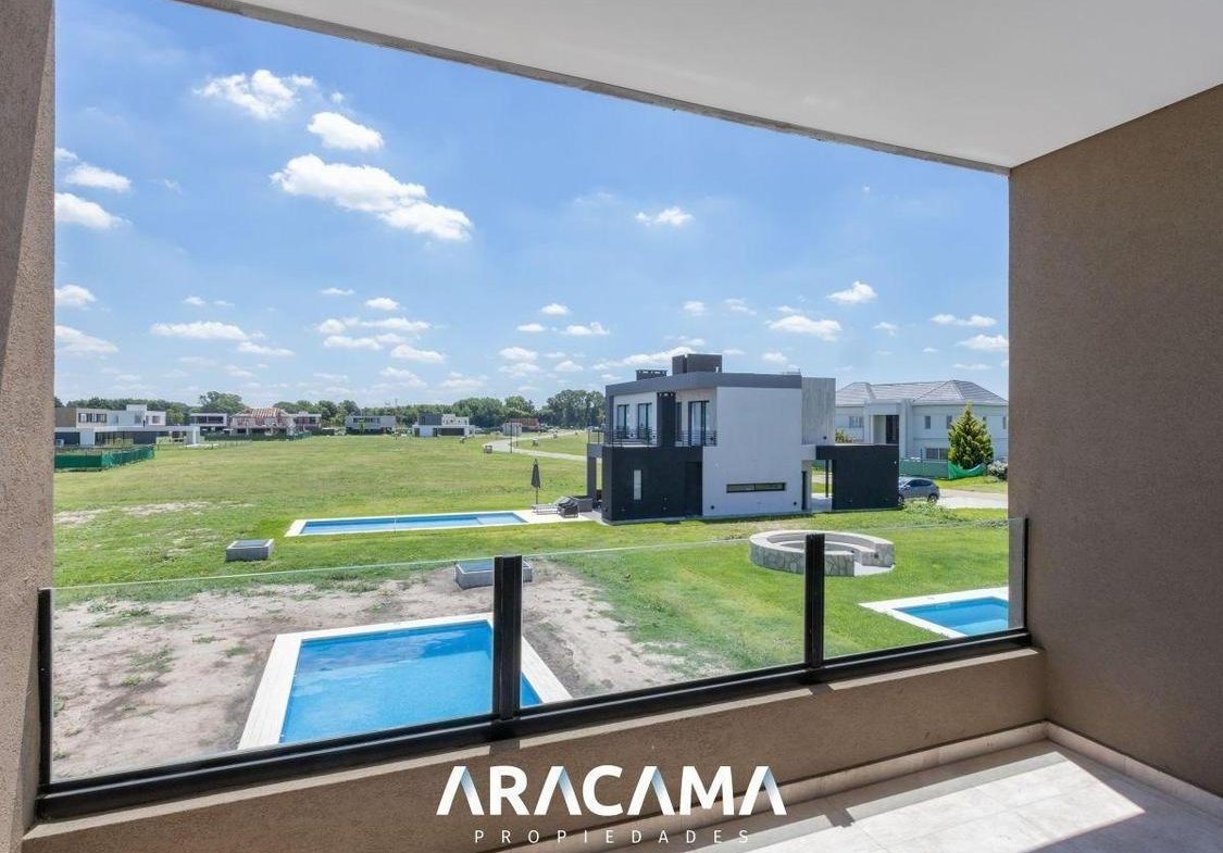 Casa en Venta con 4 dormitorios en La Providencia – Canning