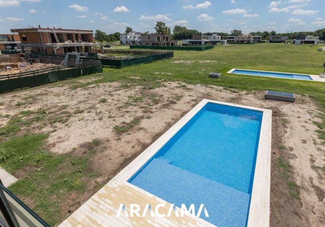 Casa en Venta con 4 dormitorios en La Providencia – Canning