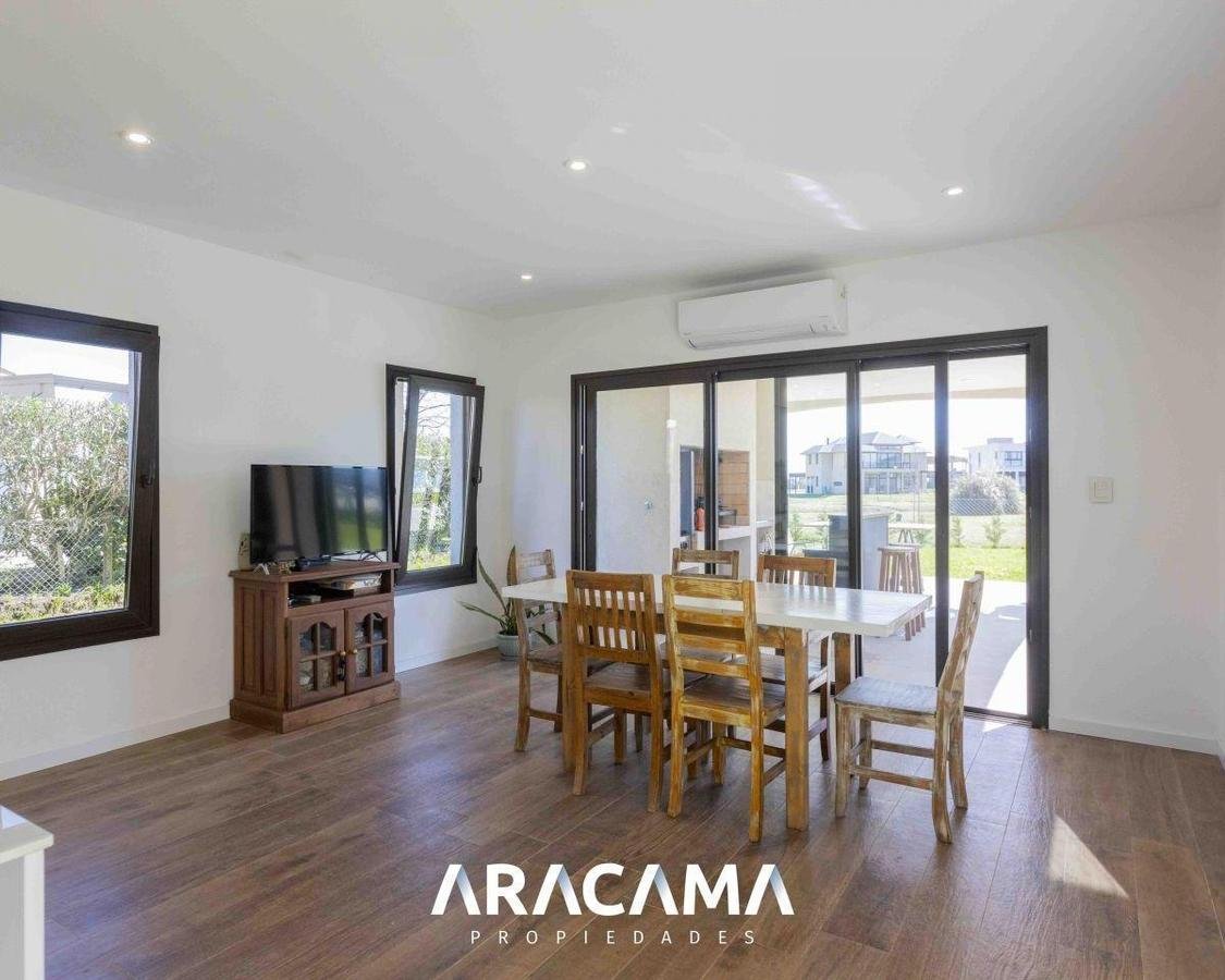 Casa en Venta En La Providencia 4 dormitorios – Canning