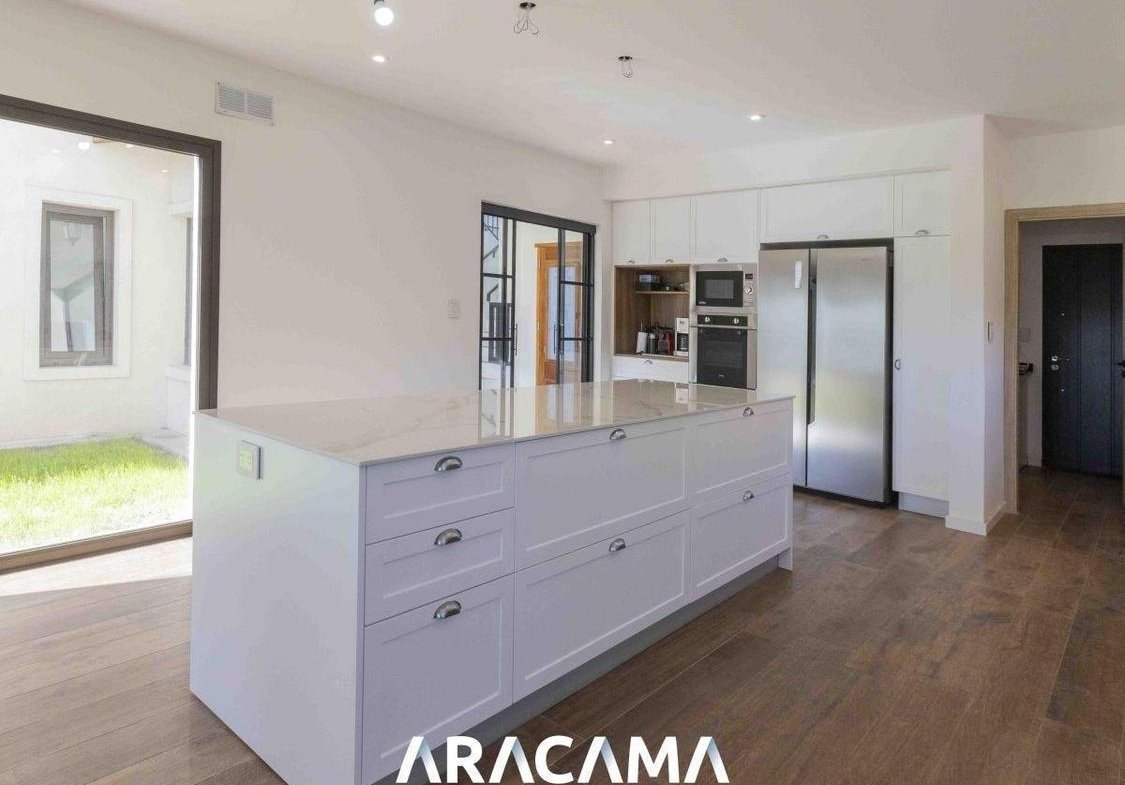 Casa en Venta En La Providencia 4 dormitorios – Canning