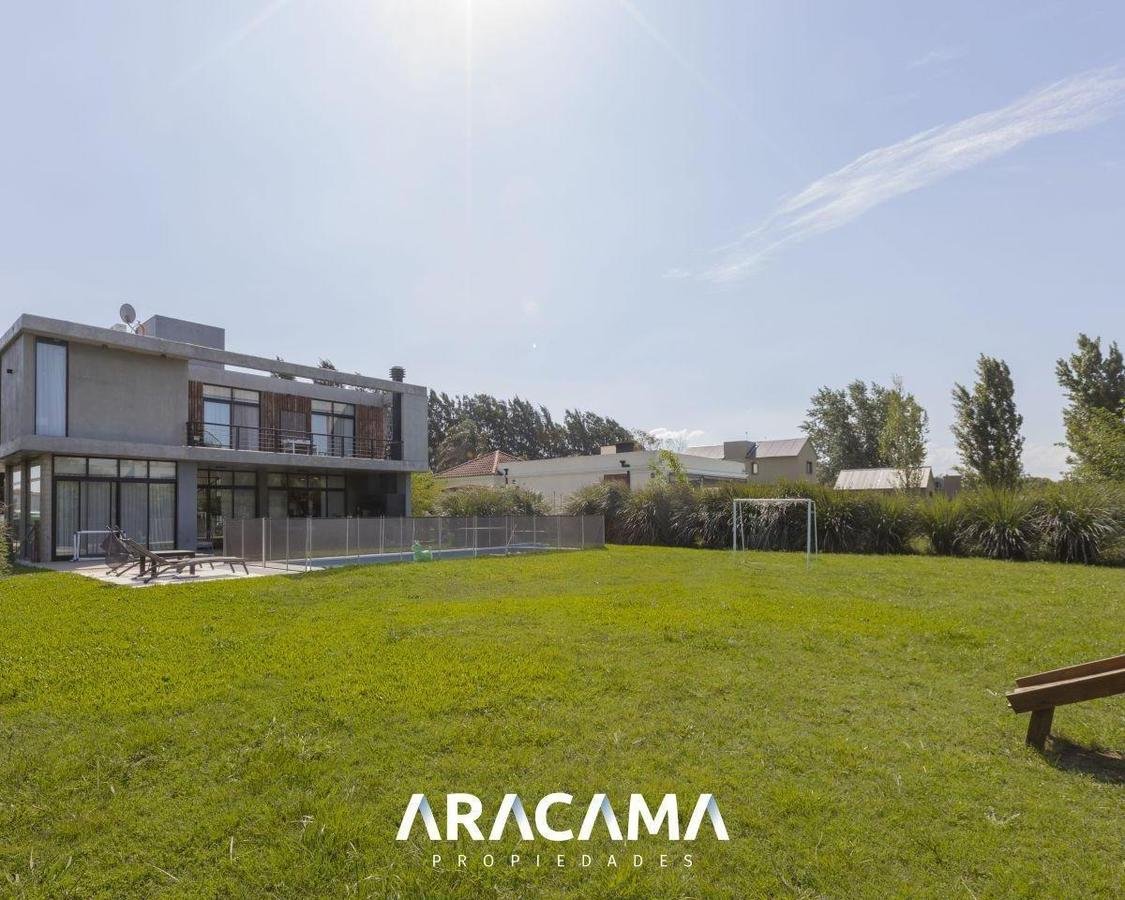 Casa en Venta en La Magdalena – Canning