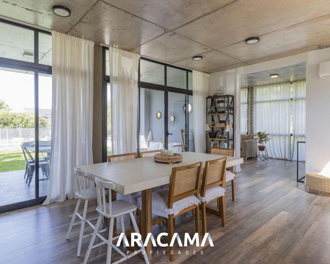 Casa en Venta en La Magdalena – Canning
