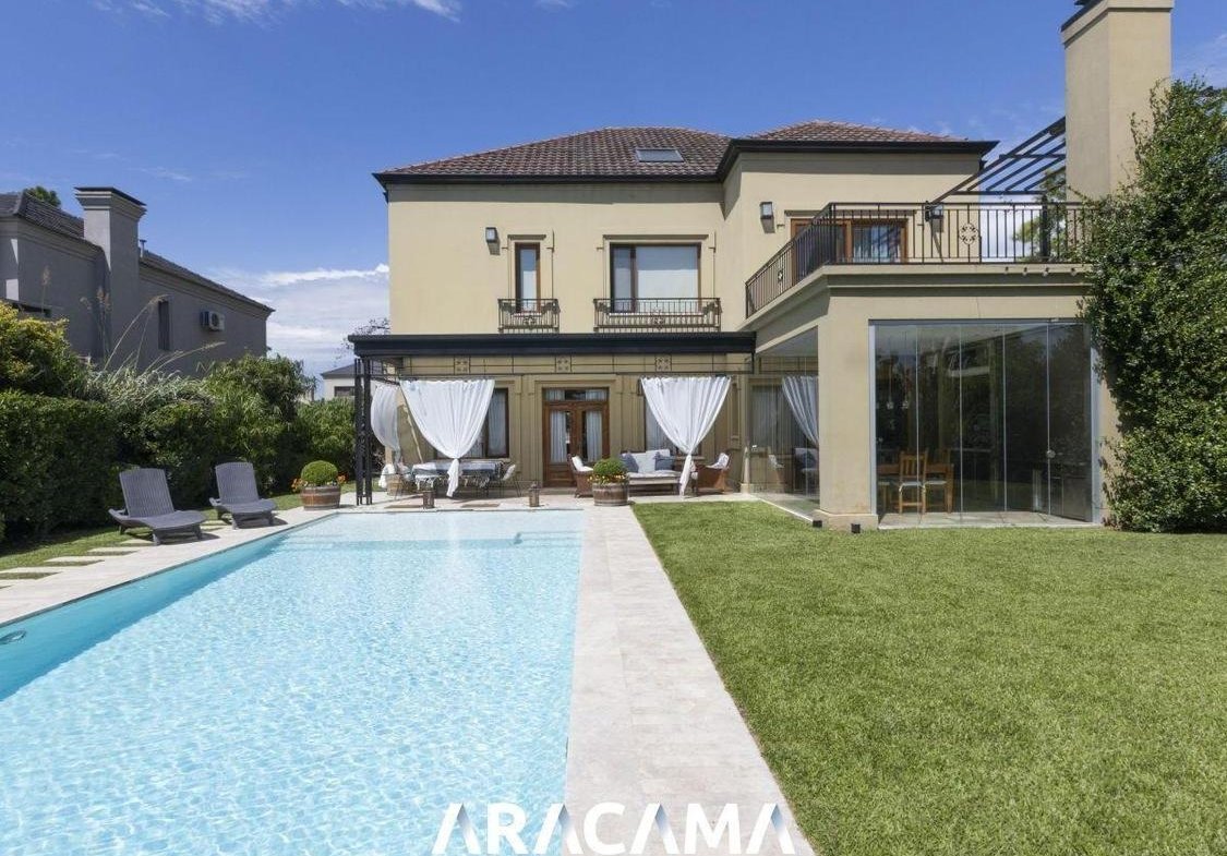 Casa en Venta Saint Thomas Este Oeste – Canning