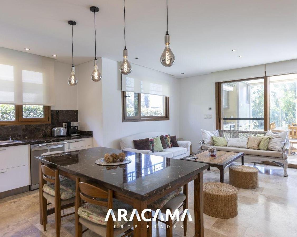 Casa en Venta Saint Thomas Este Oeste – Canning
