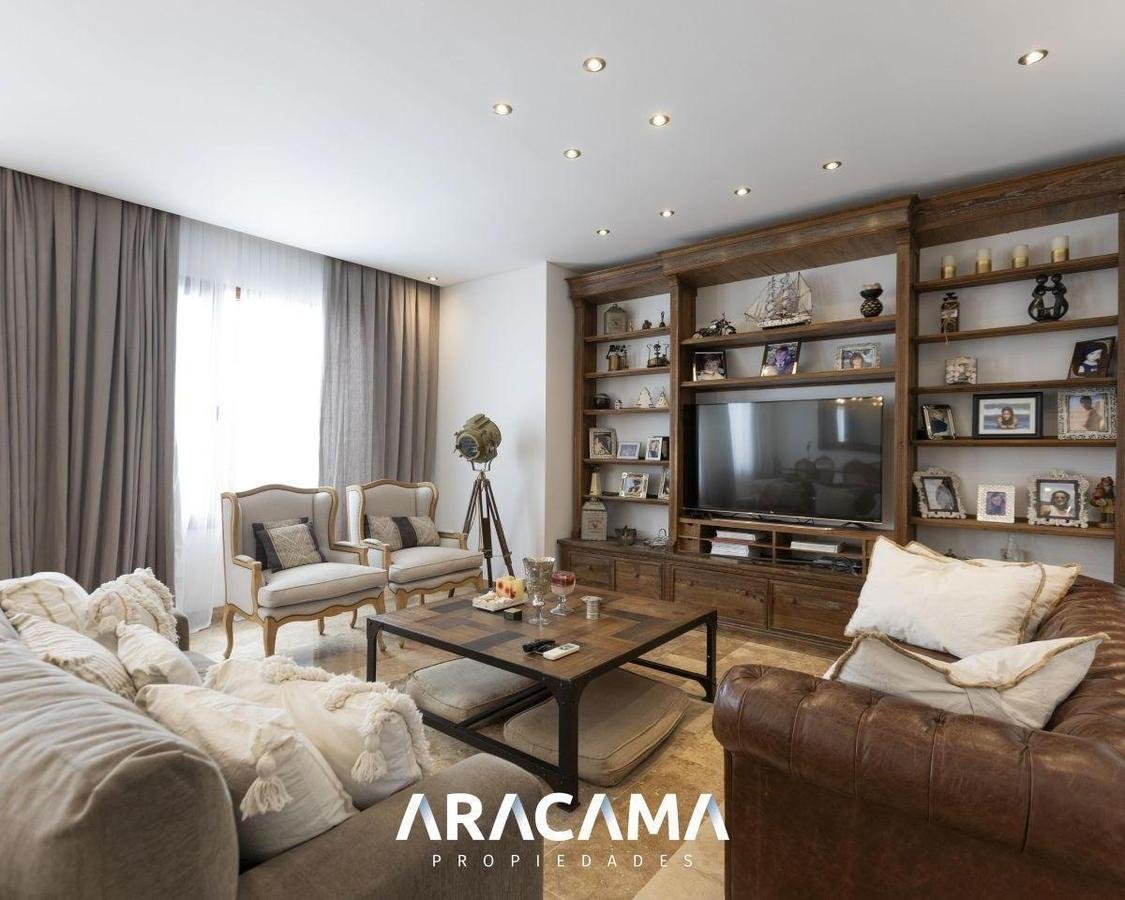 Casa en Venta Saint Thomas Este Oeste – Canning