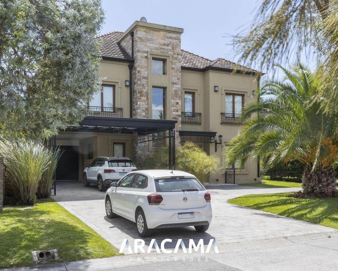 Casa en Venta Saint Thomas Este Oeste – Canning