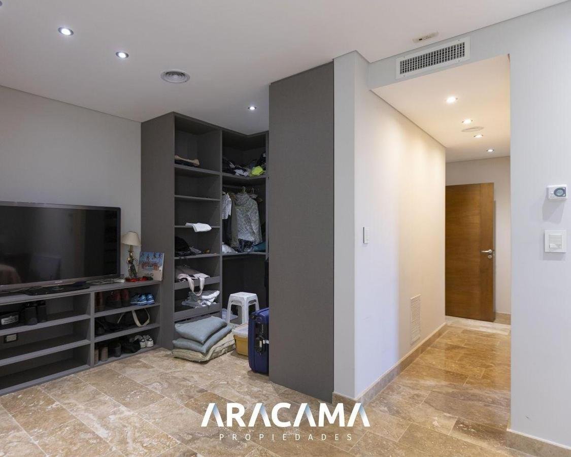 Casa en Venta Saint Thomas Este Oeste – Canning