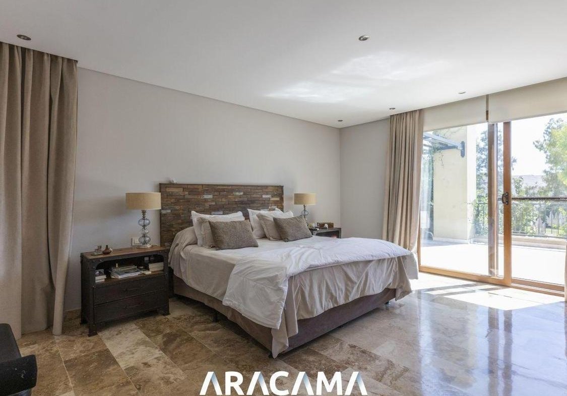 Casa en Venta Saint Thomas Este Oeste – Canning