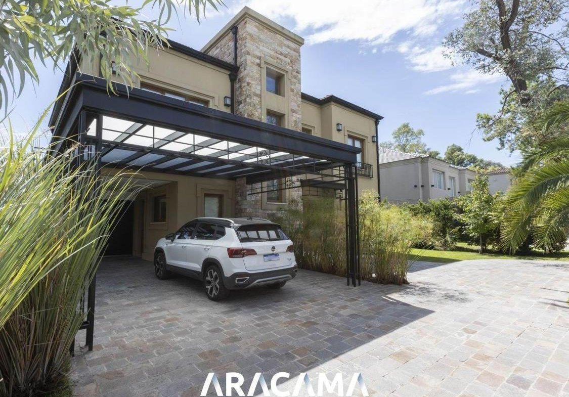 Casa en Venta Saint Thomas Este Oeste – Canning