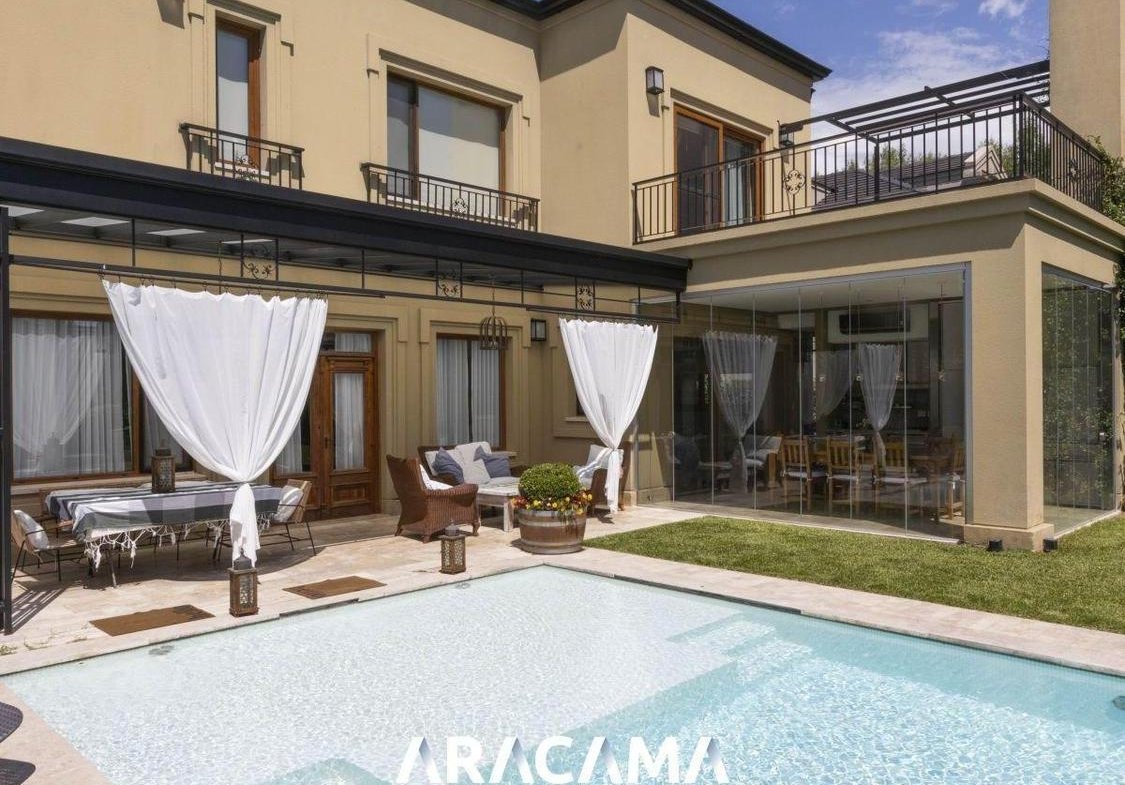 Casa en Venta Saint Thomas Este Oeste – Canning