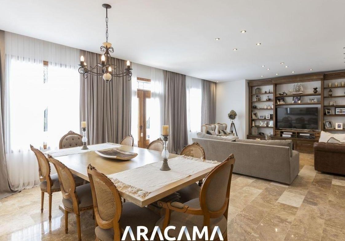 Casa en Venta Saint Thomas Este Oeste – Canning