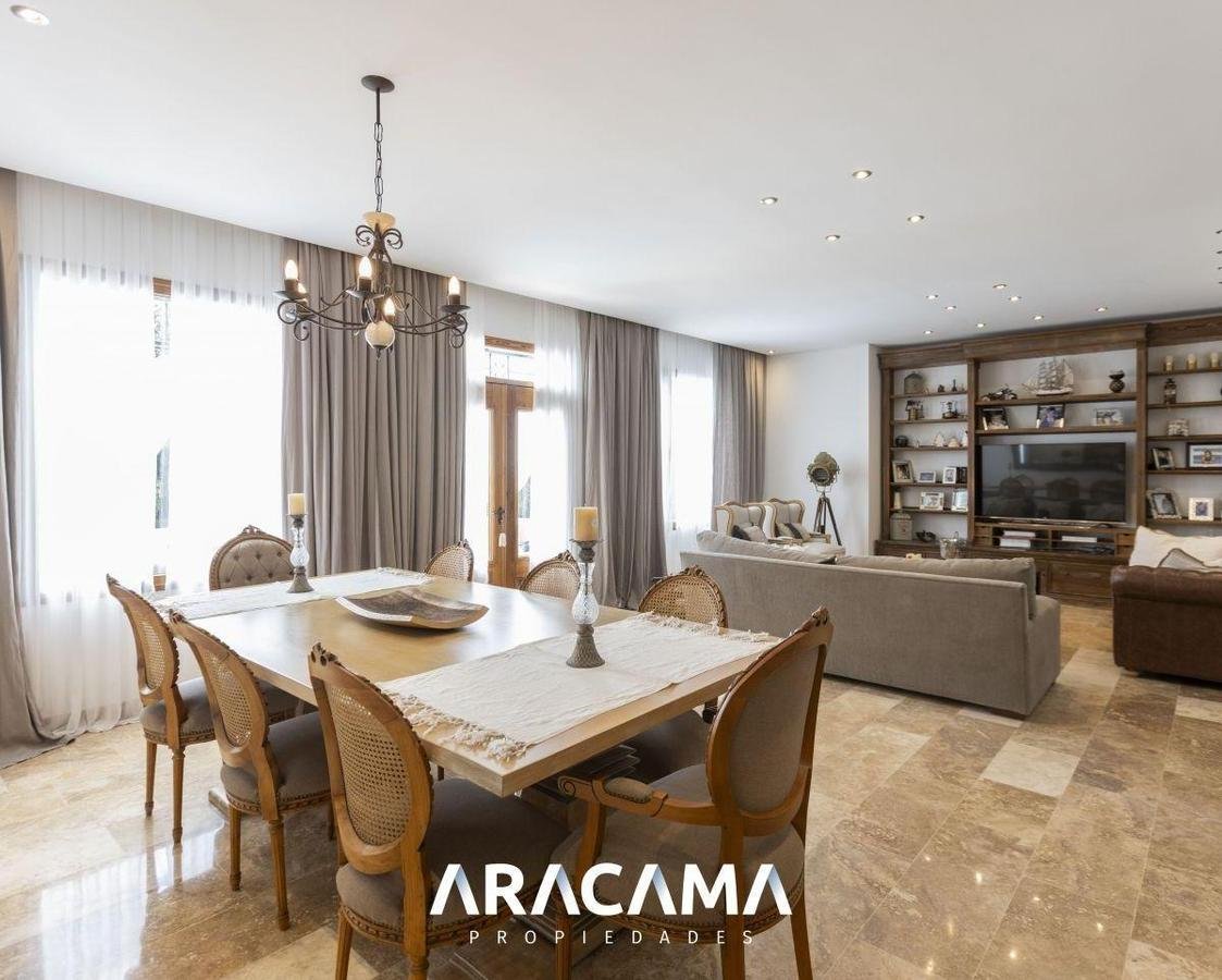 Casa en Venta Saint Thomas Este Oeste – Canning