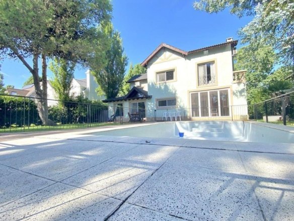 Casa en Venta Saint Thomas Norte Sur – Canning