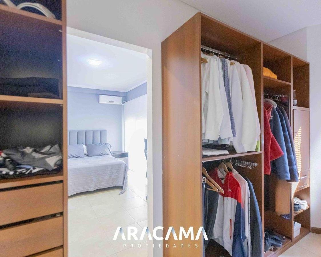 Casa en Venta en Saint Thomas Norte Sur – Canning