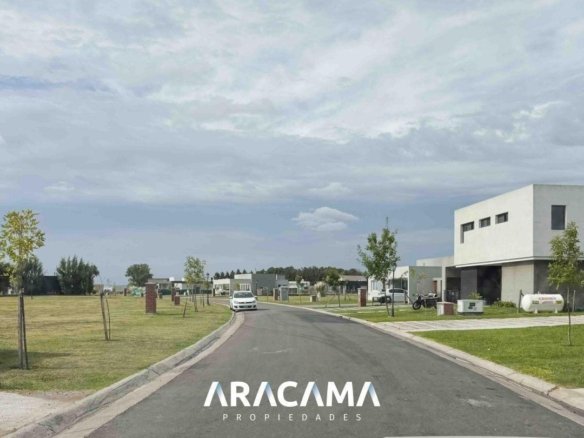 Lote en Venta en San Simon – Canning