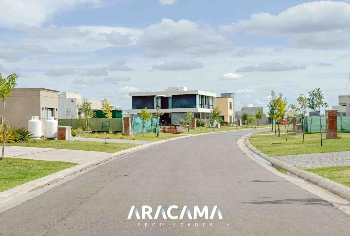 Lote en Venta en San Simon – Canning