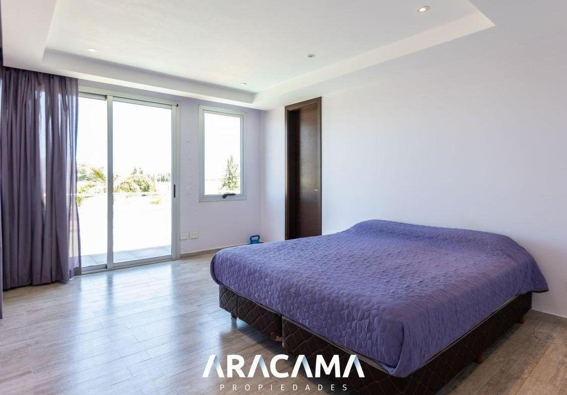 Casa en Venta en La Providencia – Canning