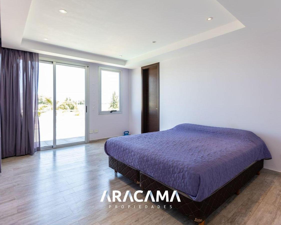 Casa en Venta en La Providencia – Canning