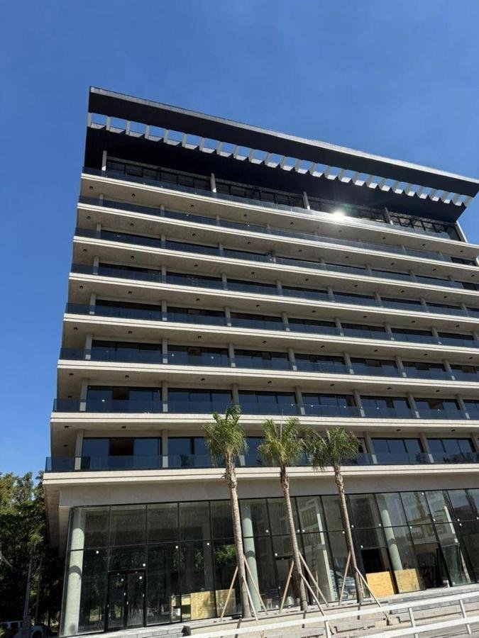 Oficina en Alquiler en Canning