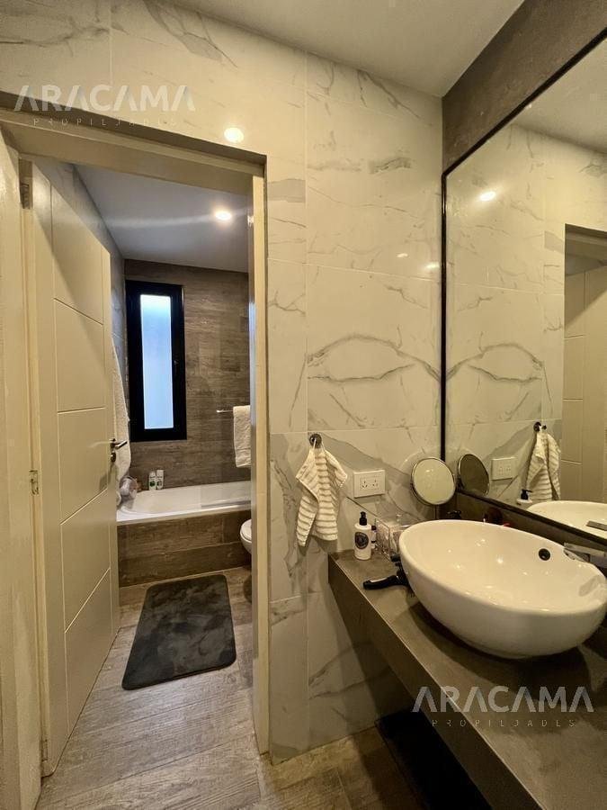 Duplex en Venta en Canning