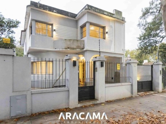 Casa en Venta – Monte Grande