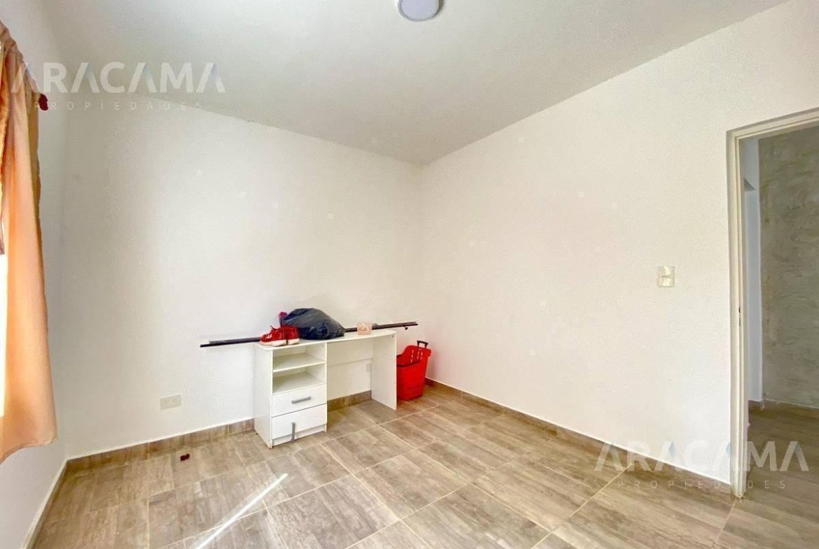 Casa y local en venta – Ezeiza
