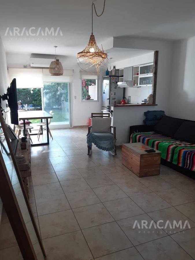 Casa en venta – Monte Grande