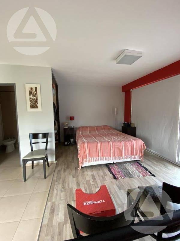 Duplex en Venta – Luis Guillon