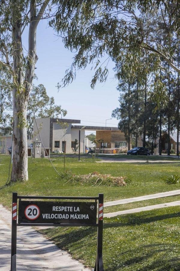 Lote en VENTA Lares de Canning