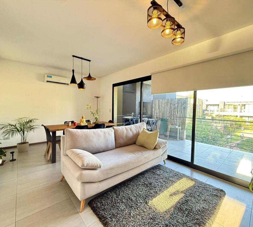 Departamento en Venta en Canning