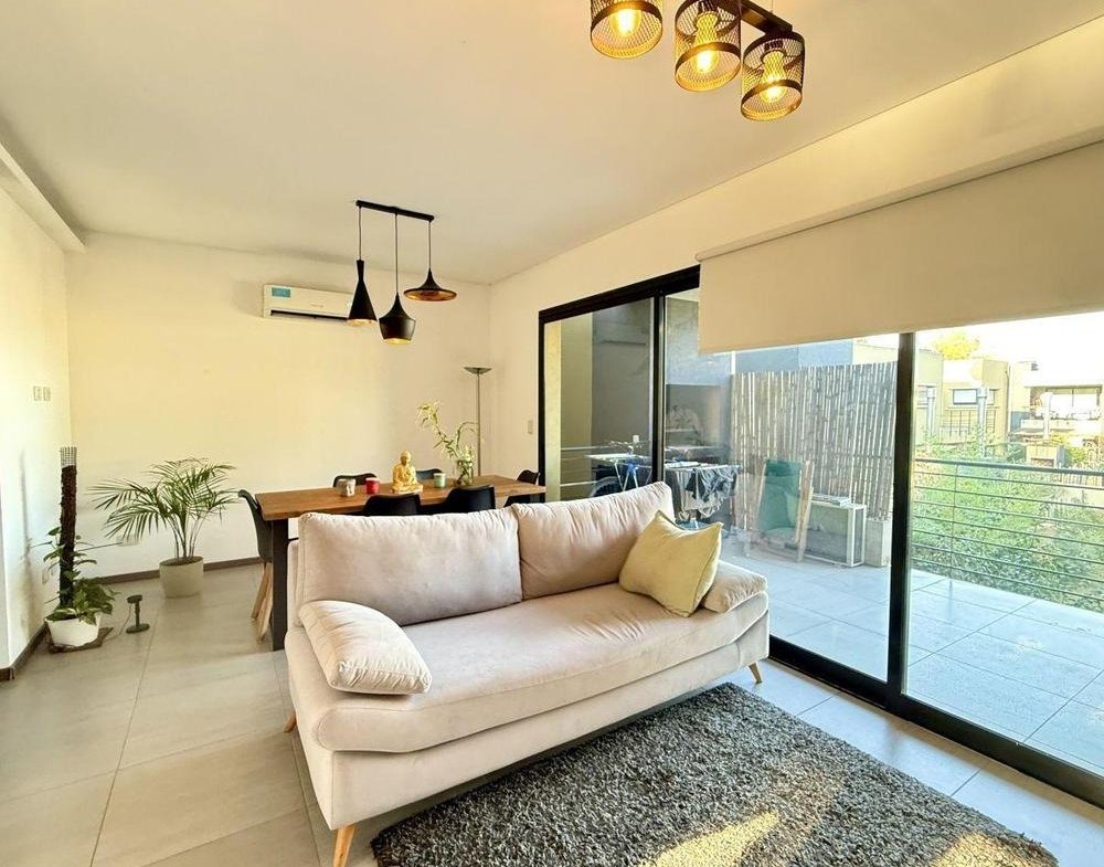 Departamento en Venta en Canning