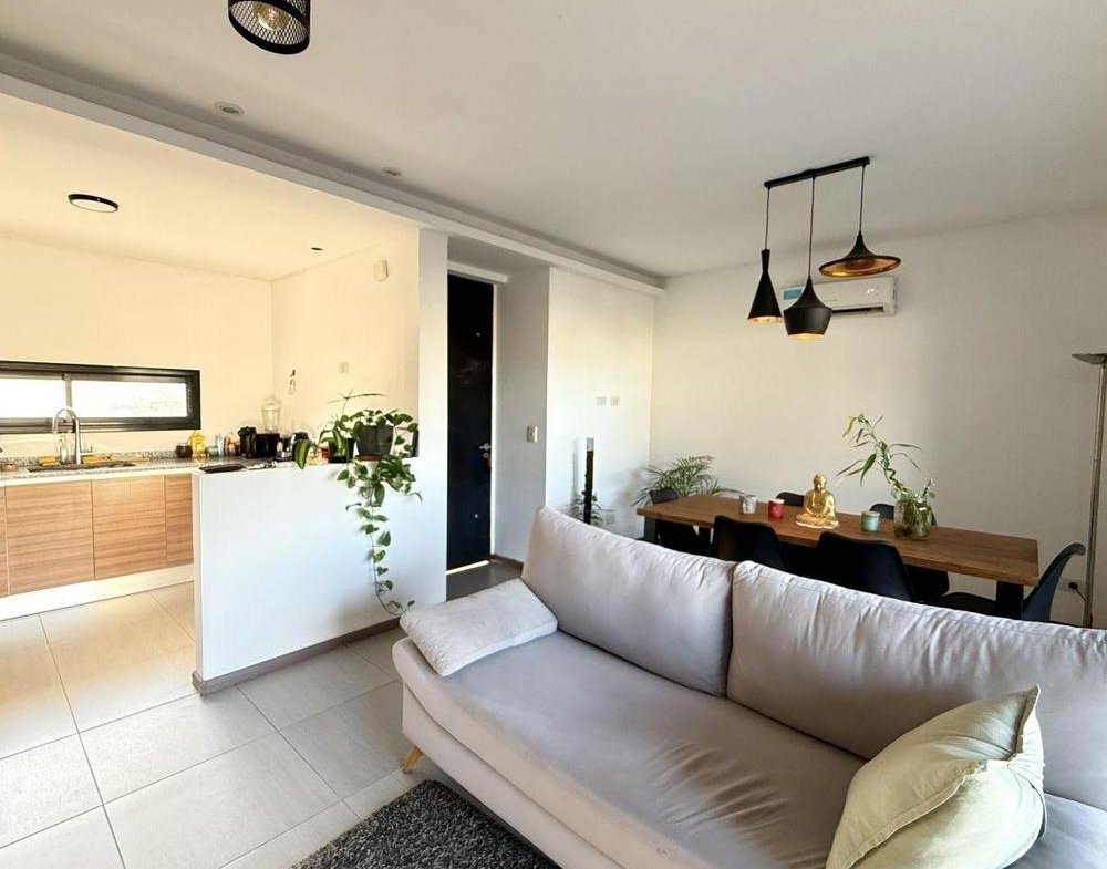 Departamento en Venta en Canning