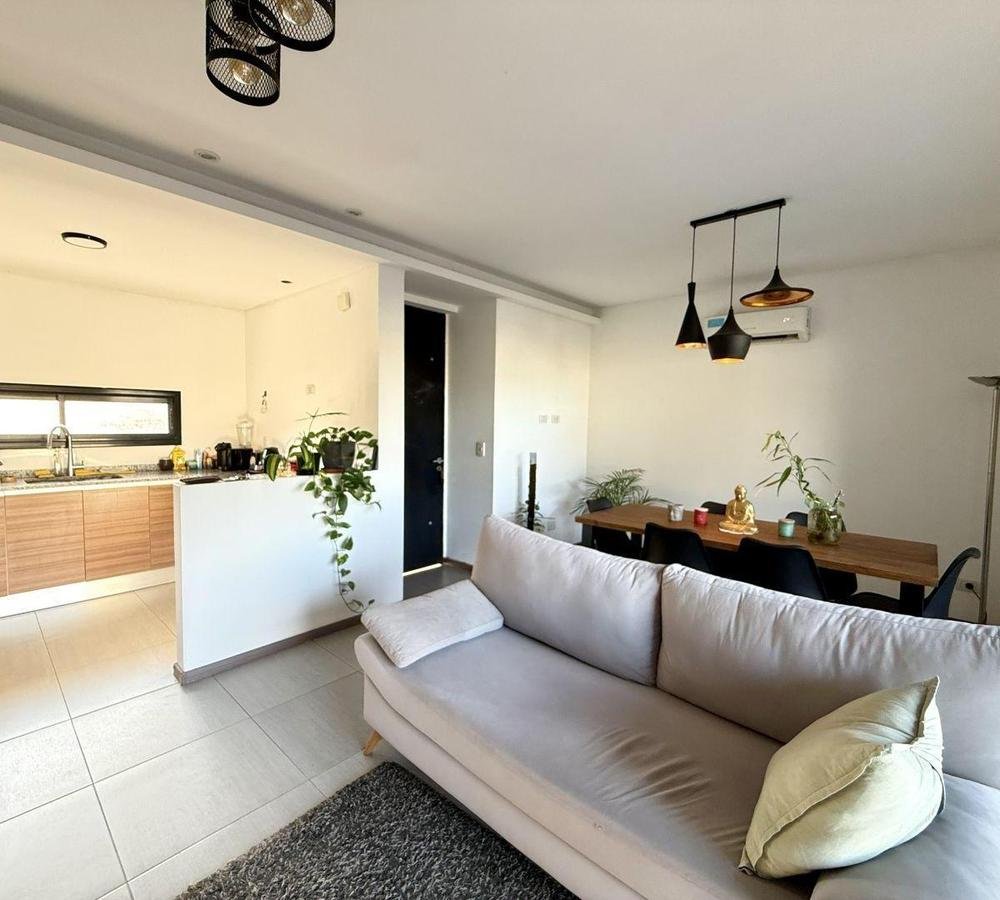 Departamento en Venta en Canning