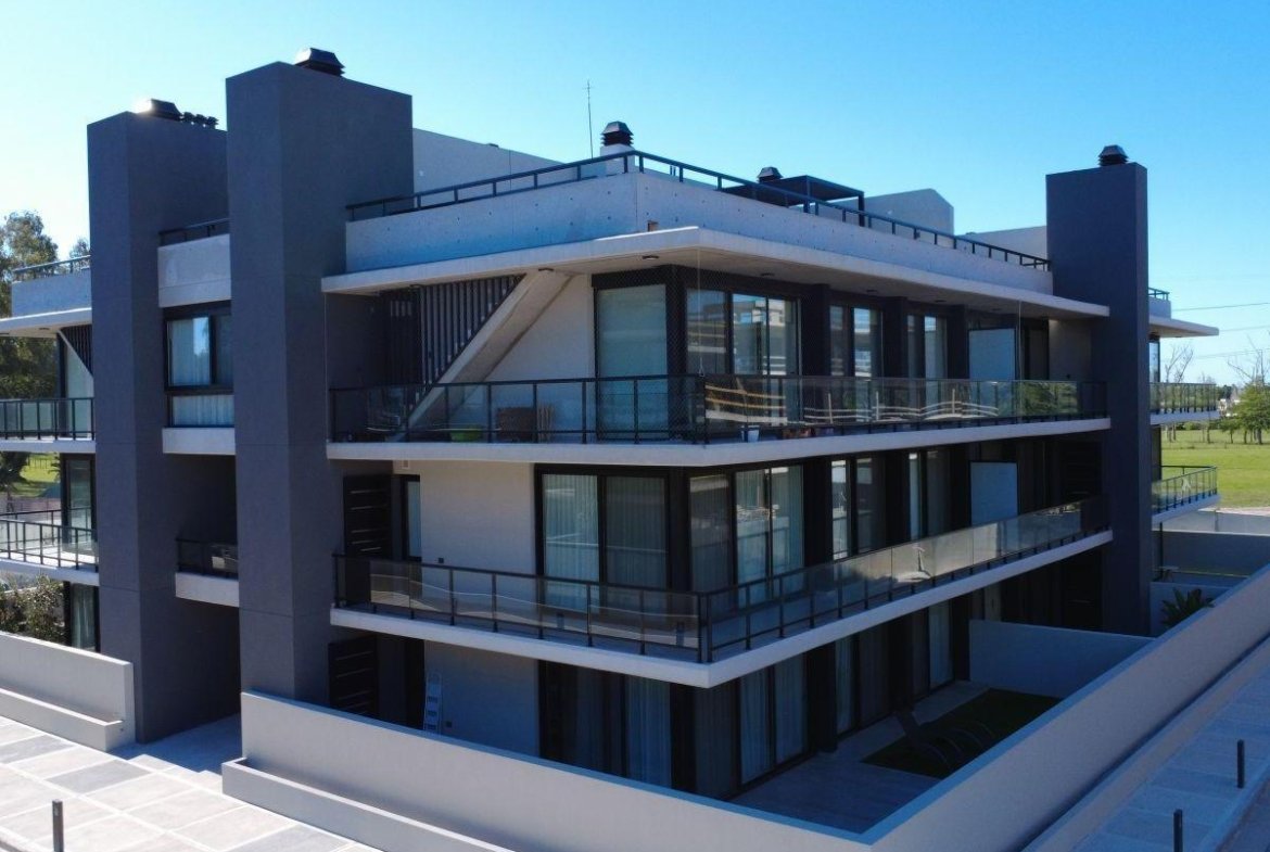 Departamento en Venta en Canning